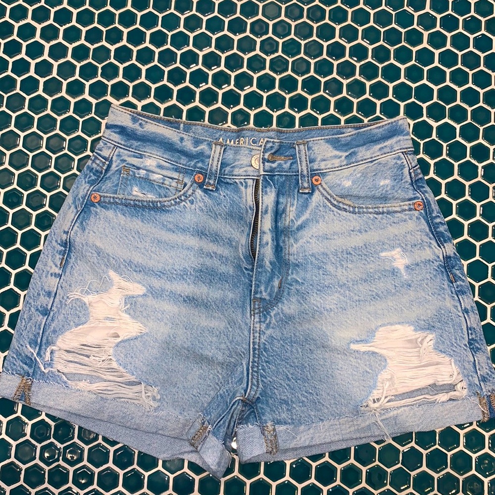 American Eagle mom jean shorts